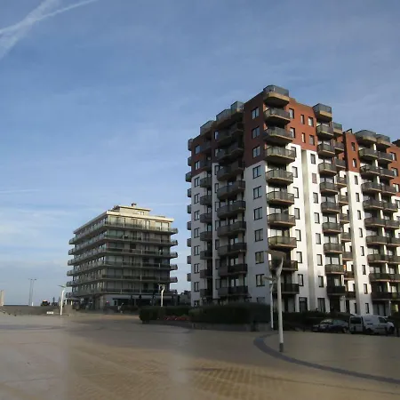 Appartement Plaza La Panne